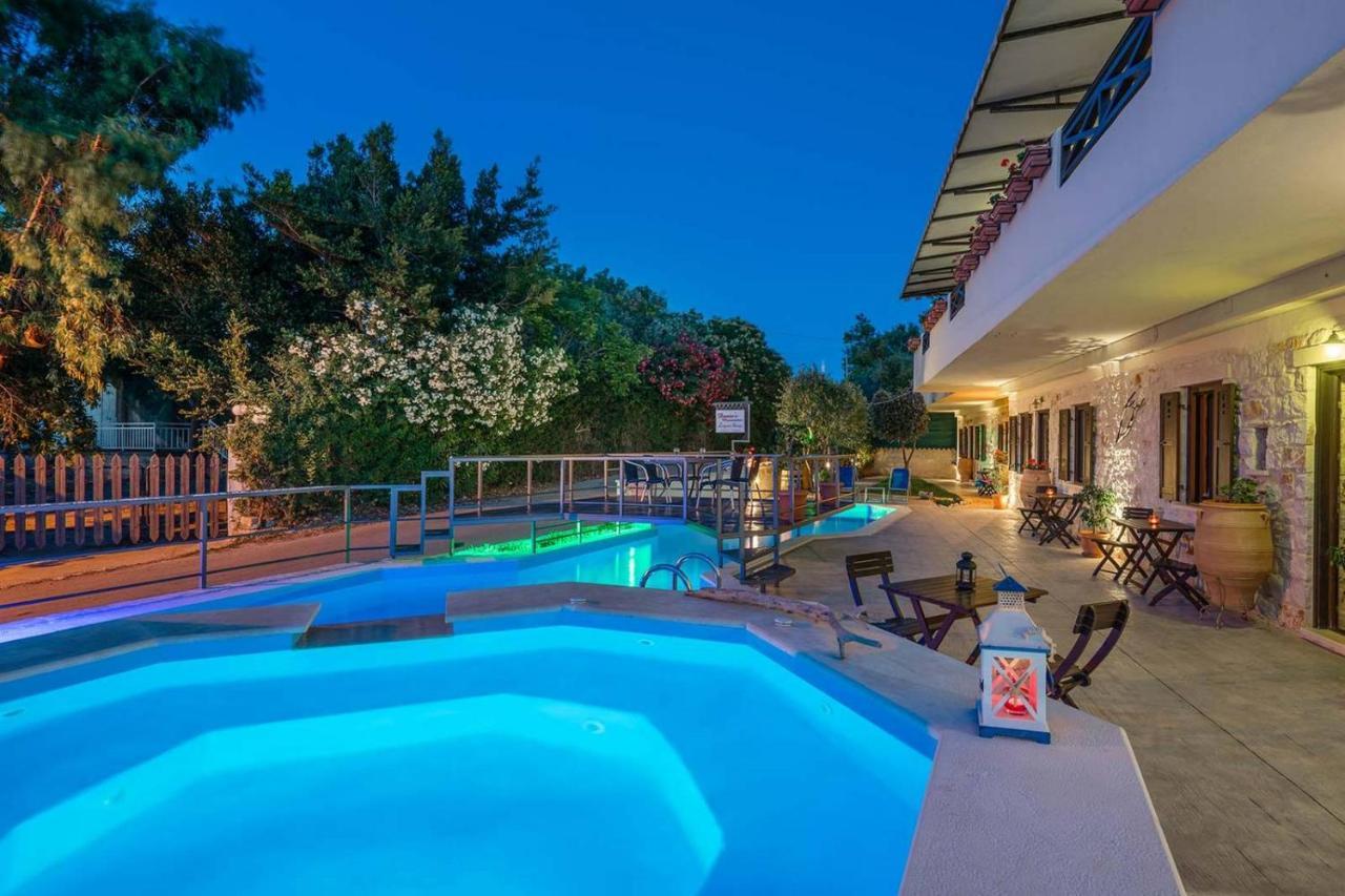 Dante'S Maisonettes Apartman Amúdi Kültér fotó