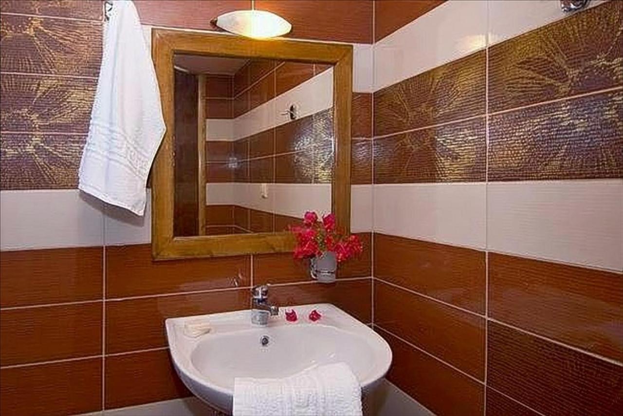 Dante'S Maisonettes Apartman Amúdi Szoba fotó