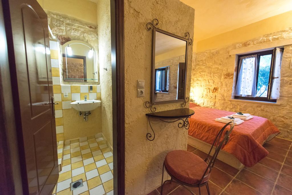 Dante'S Maisonettes Apartman Amúdi Szoba fotó
